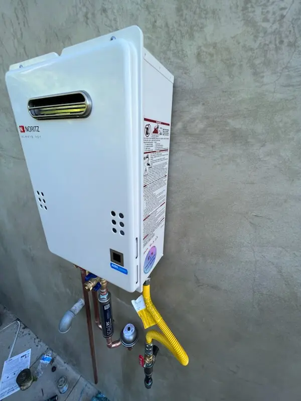 Tankless water heater installation for Eglin Afb homes